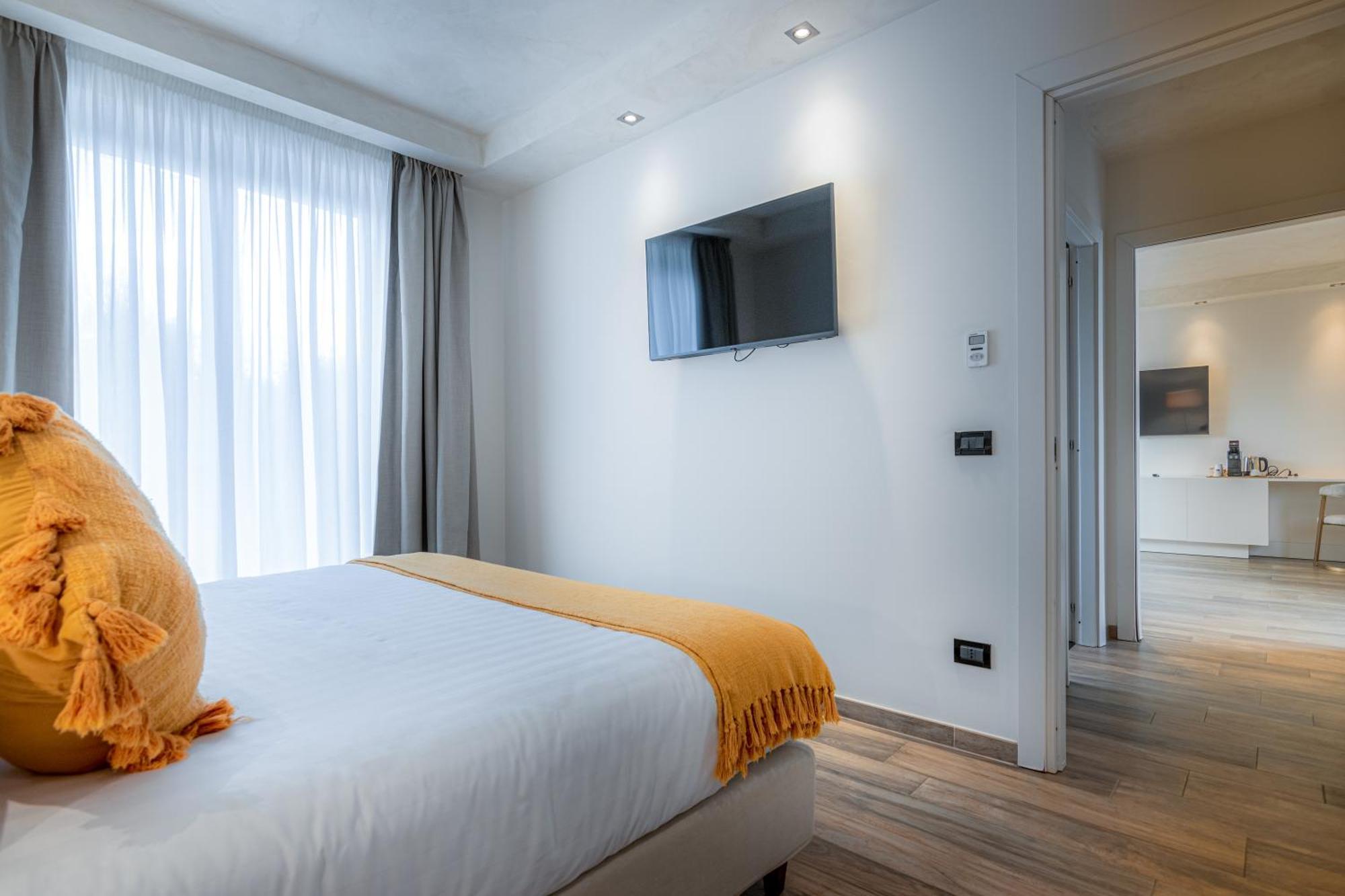 Casabianca Resort Фонди Номер фото